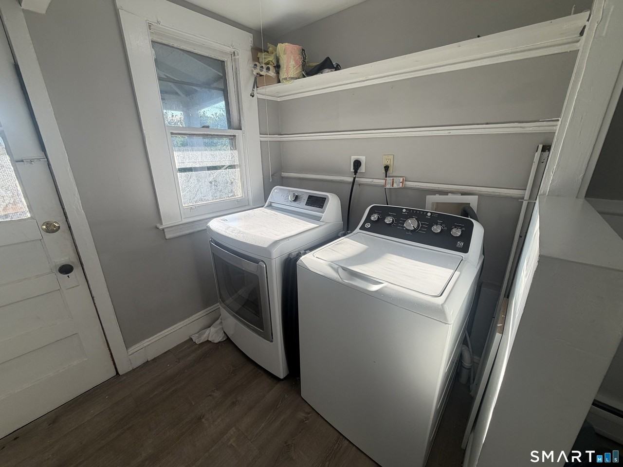 400 Main St #2ndFL - Photo 4 of 10