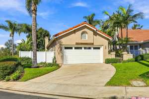 featured image of 1086 Almeria Ct