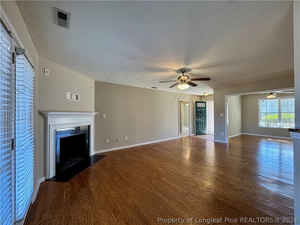 114 Edisto Ct - Photo 4 of 21