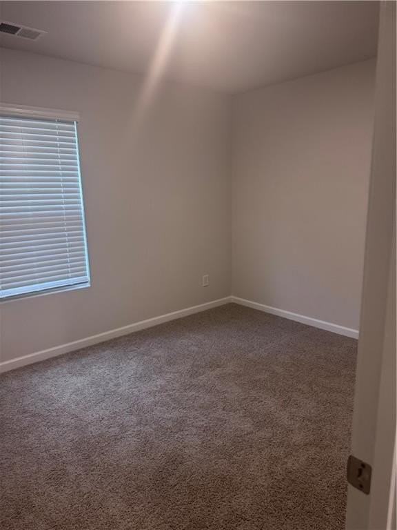 61 Weymouth Dr - Photo 6 of 11