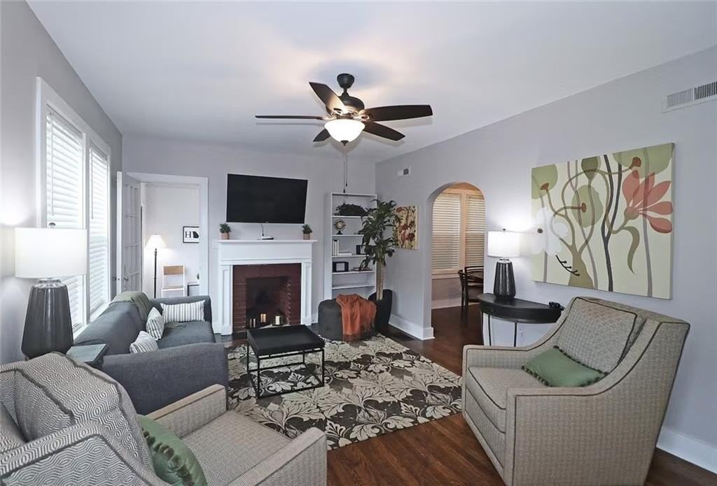 2039 Ridgedale Rd Ne - Photo 3 of 43
