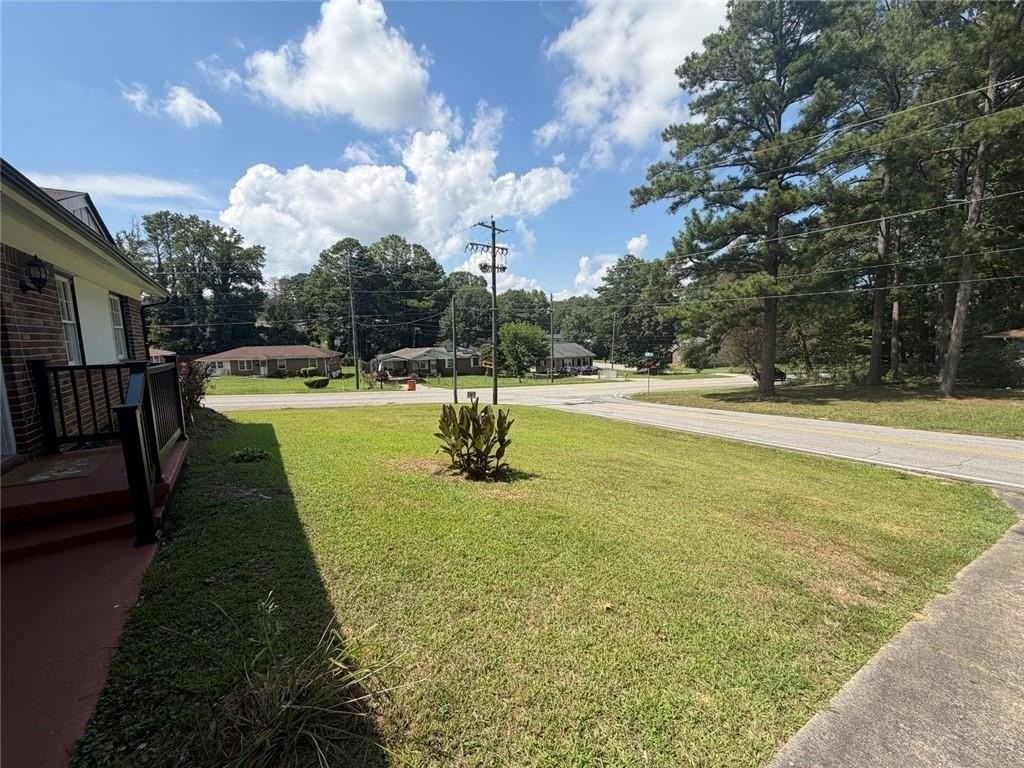 1633 Slate Rd - Photo 2 of 14