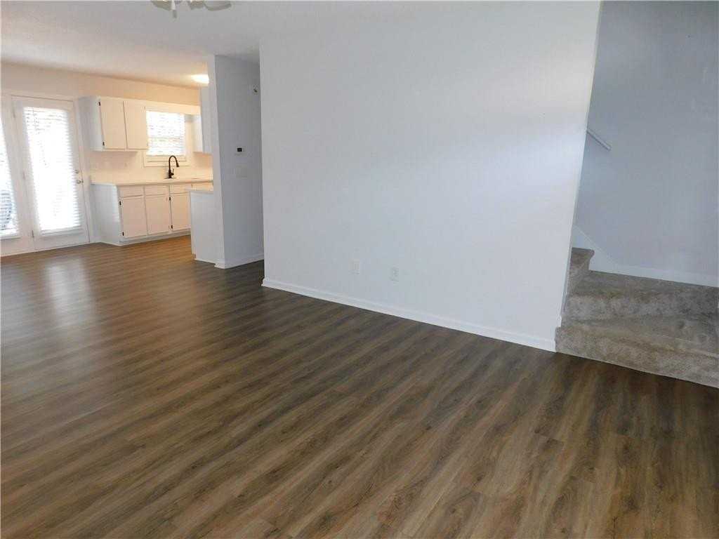 385 Mountain View Trl - Photo 3 of 15