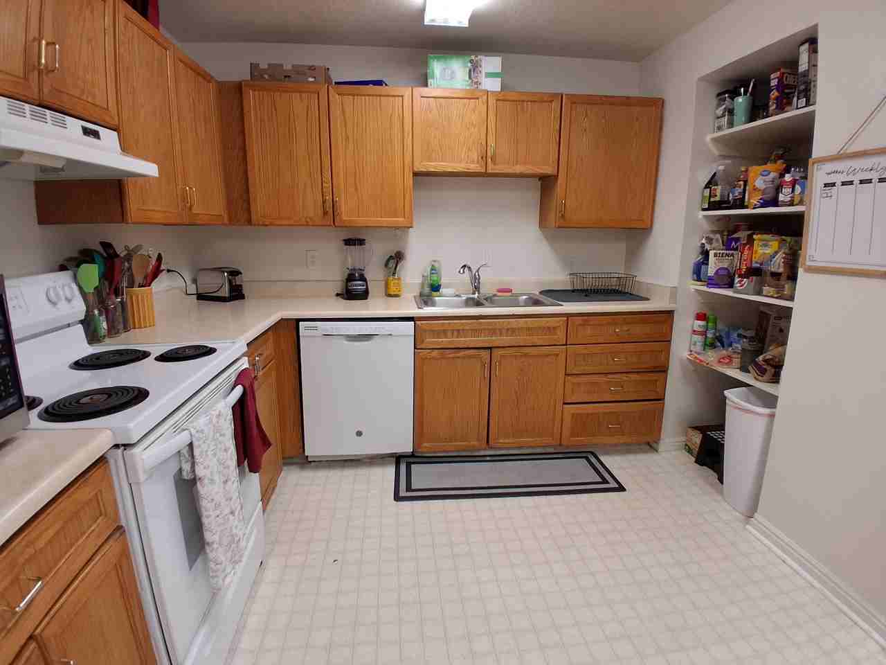585 N 400 E #01SHARED1 - Photo 5 of 19