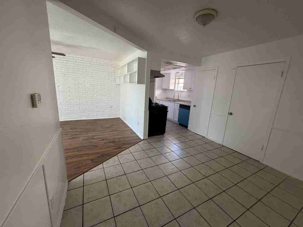 2912 Lourdes St #2912 - Photo 6 of 7