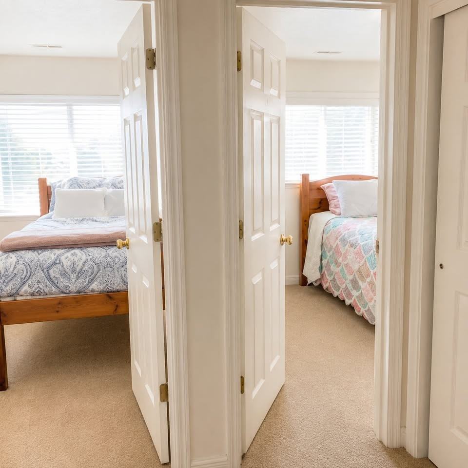 466 N 400 E - Photo 6 of 12