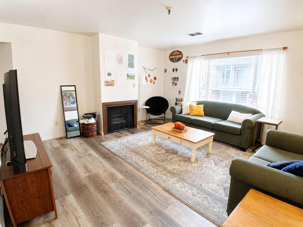 659 N 700 E - Photo 3 of 11
