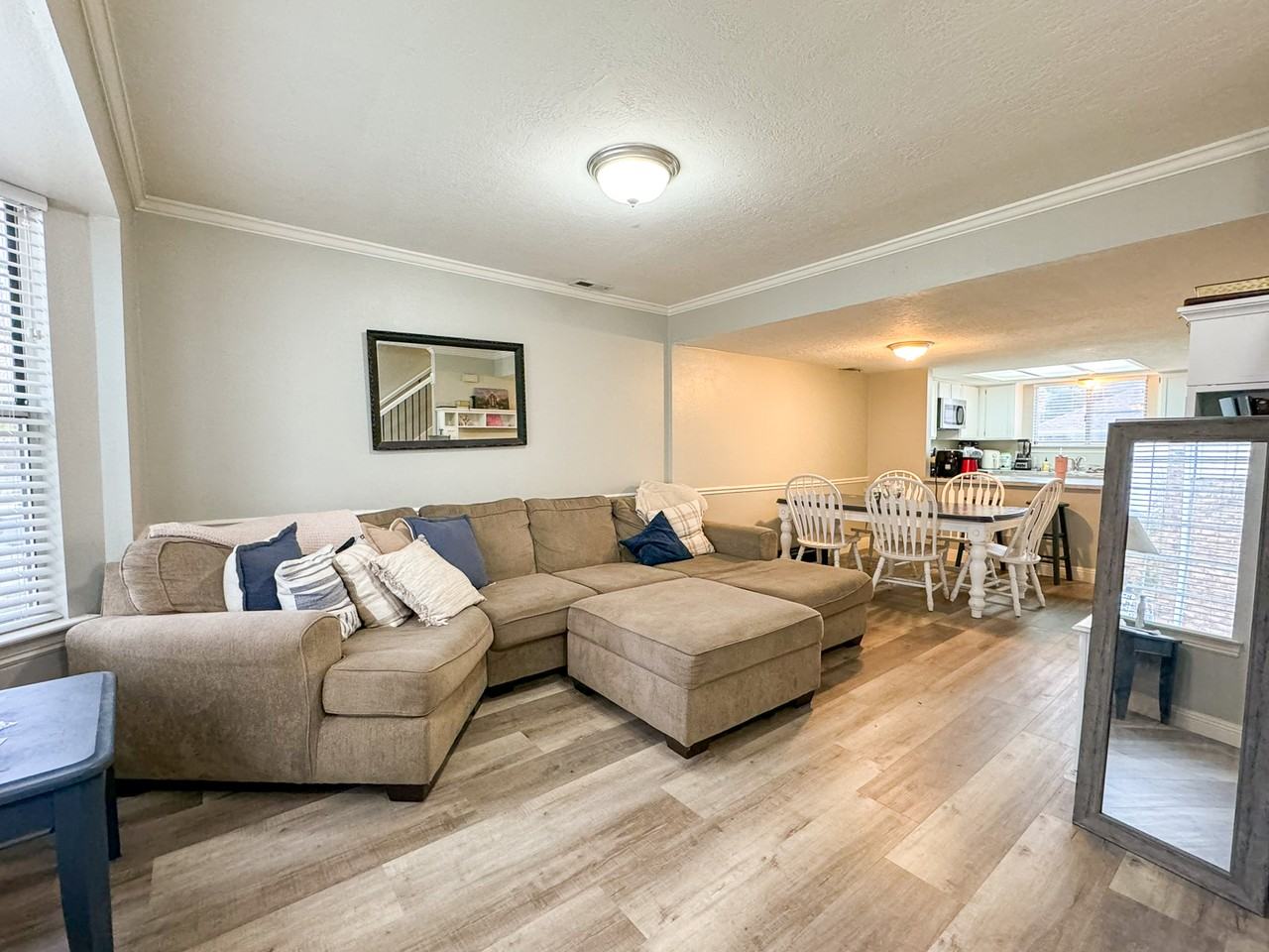 665 N 100 E - Photo 2 of 29