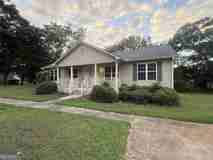 47B Ensign Rd - Photo 1 of 1