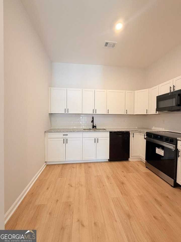 4430 Ross Estates Ct - Photo 5 of 16