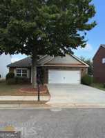 featured image of 221 Polo Ln