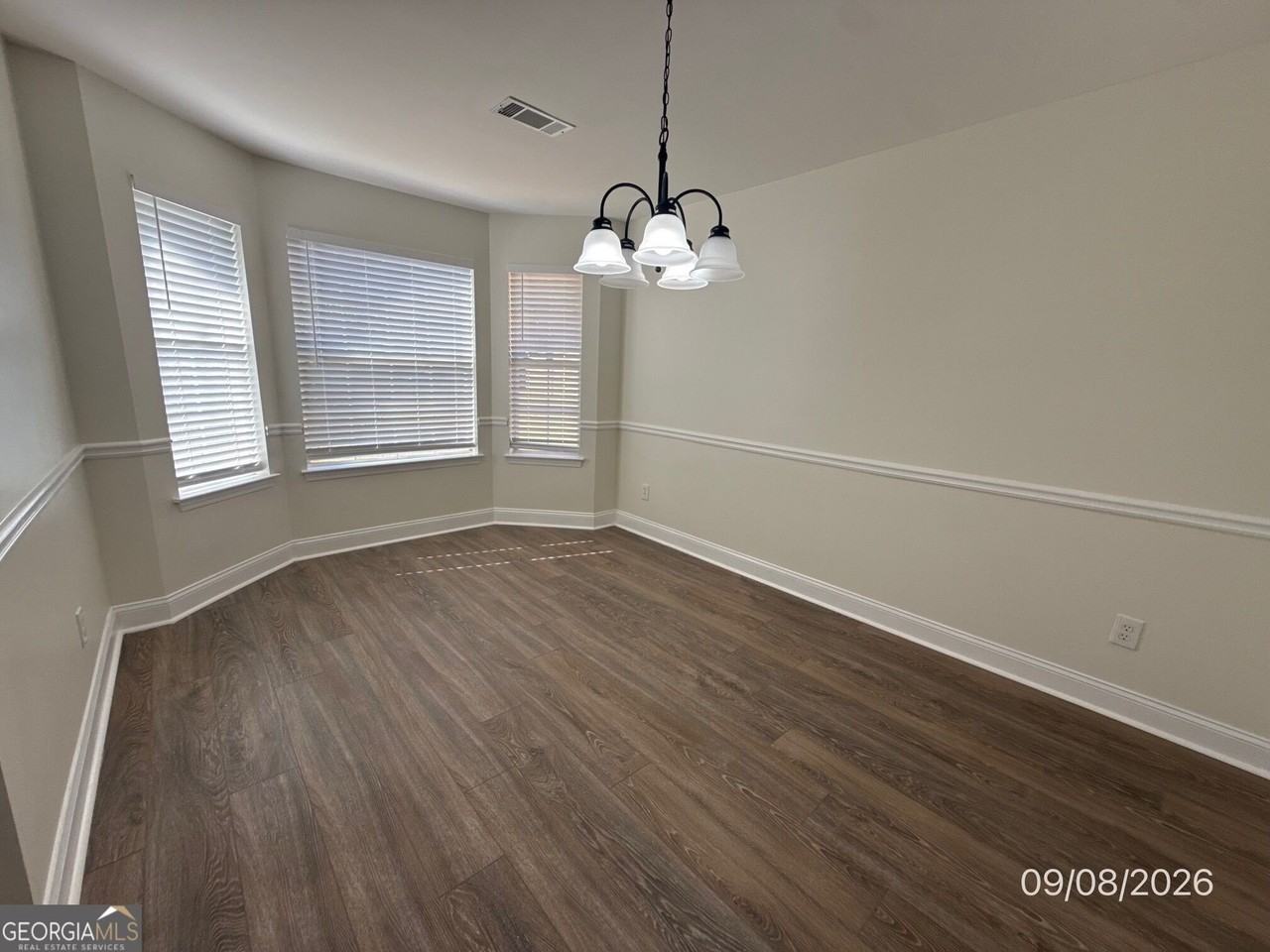 1664 Zacharys Way - Photo 6 of 17
