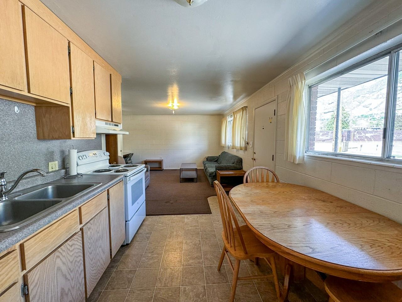 813 E 820 N #1SHARED1 - Photo 6 of 28