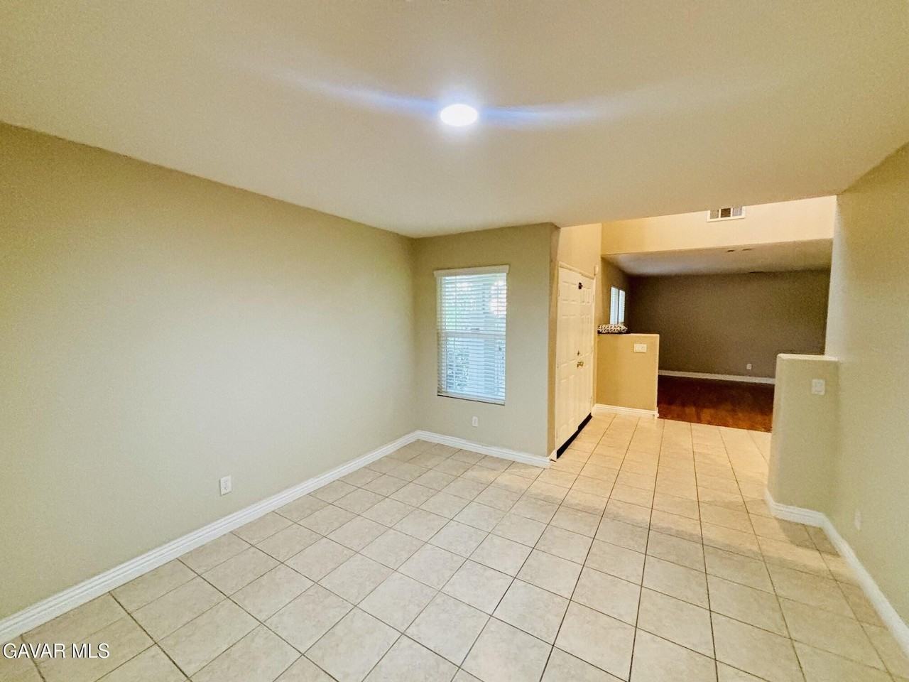 2064 W Avenue K6 - Photo 7 of 46