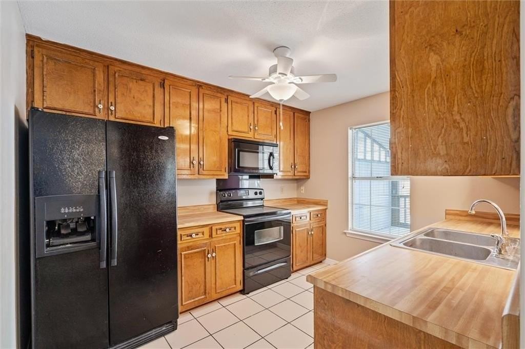 270 Hillcrest Rd #401 - Photo 5 of 25