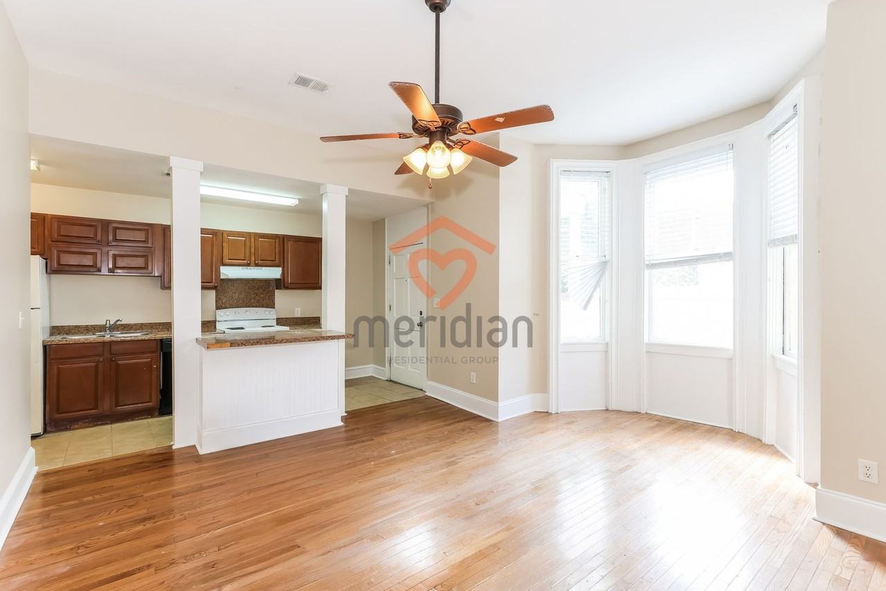 57 Bull St - Photo 5 of 17