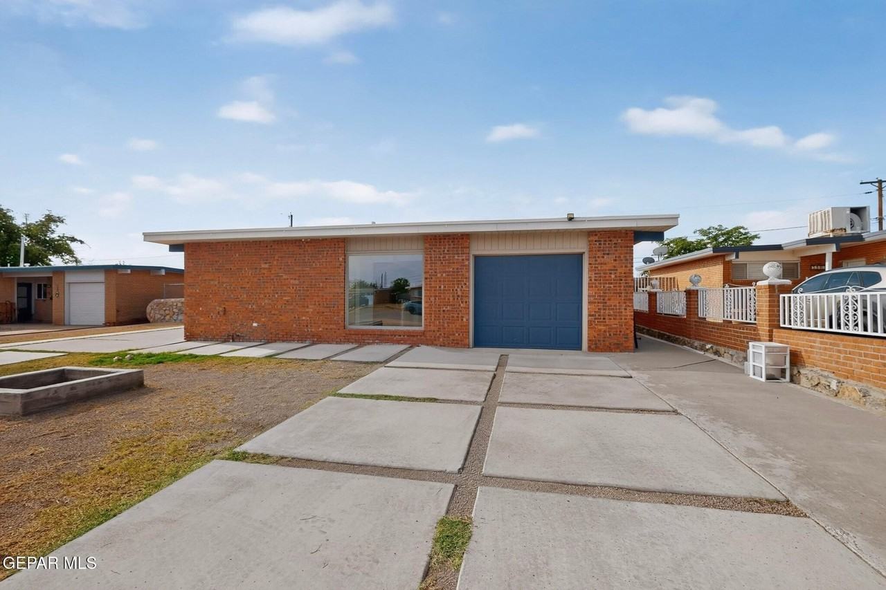 5108 Yvette Ave - Photo 4 of 46