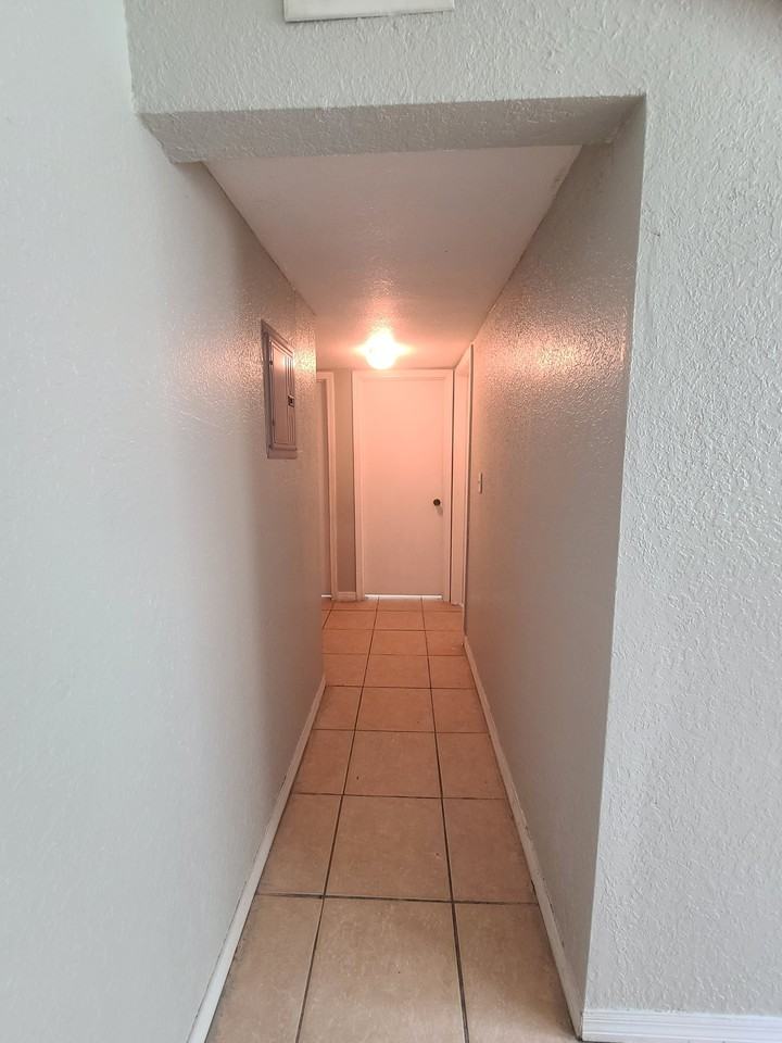 3818 Almeda St #223 - Photo 4 of 11