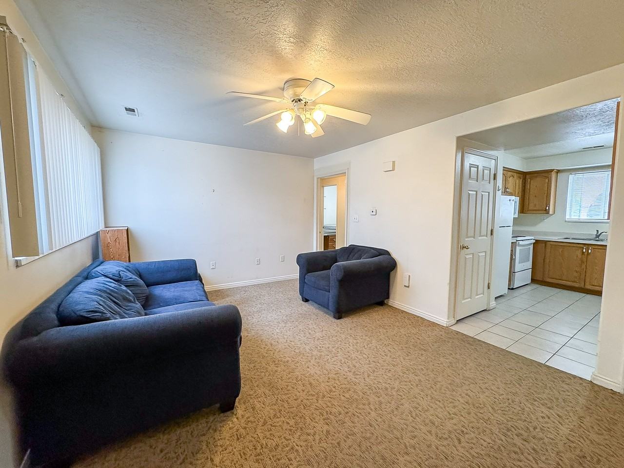 391 E 700 N #1SHARED1 - Photo 2 of 26