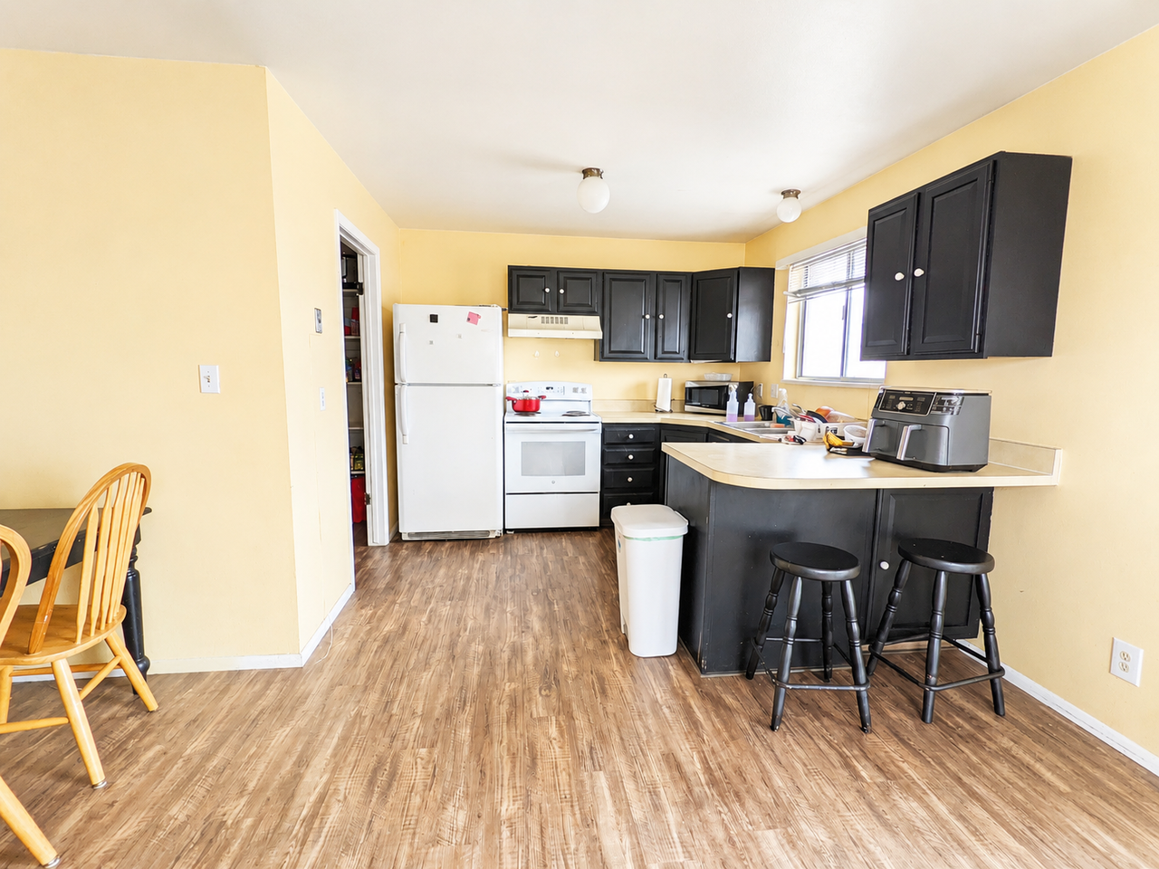 1726 N 550 W - Photo 4 of 12