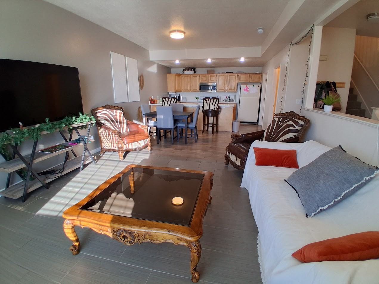 609 N Seven Peaks Blvd - Photo 5 of 28