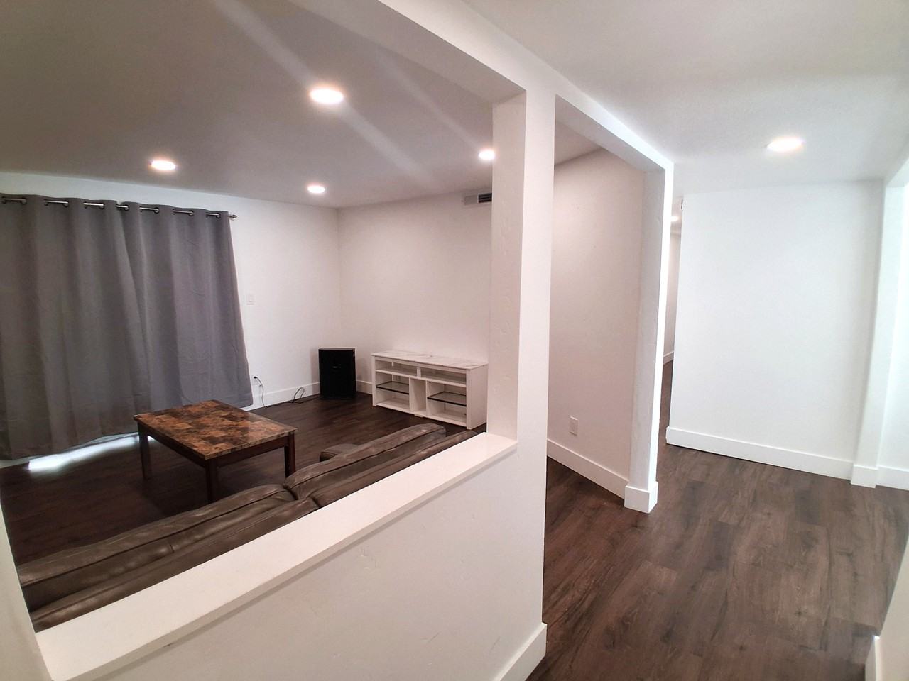 724 W 1720 N - Photo 3 of 35