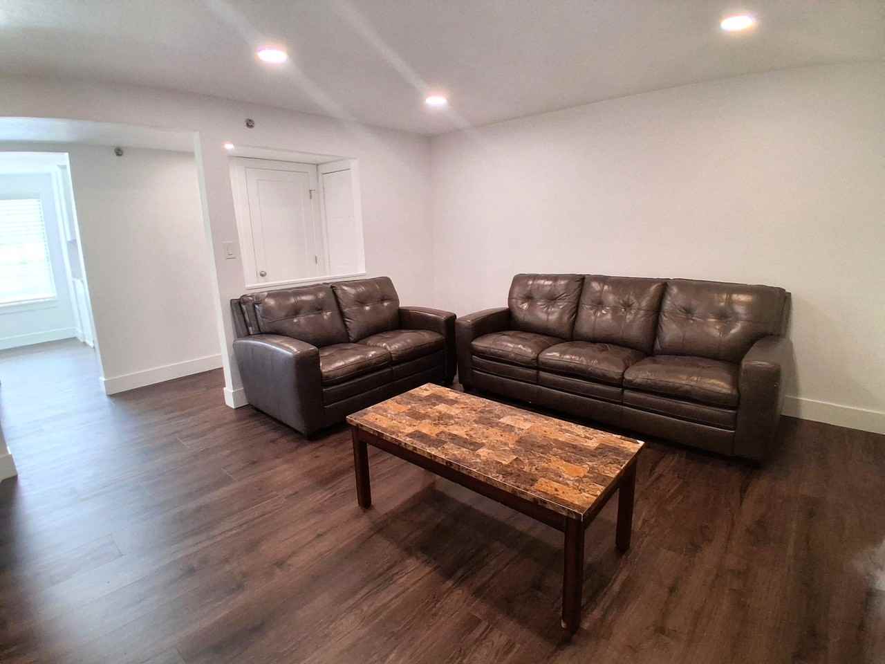 724 W 1720 N - Photo 5 of 35
