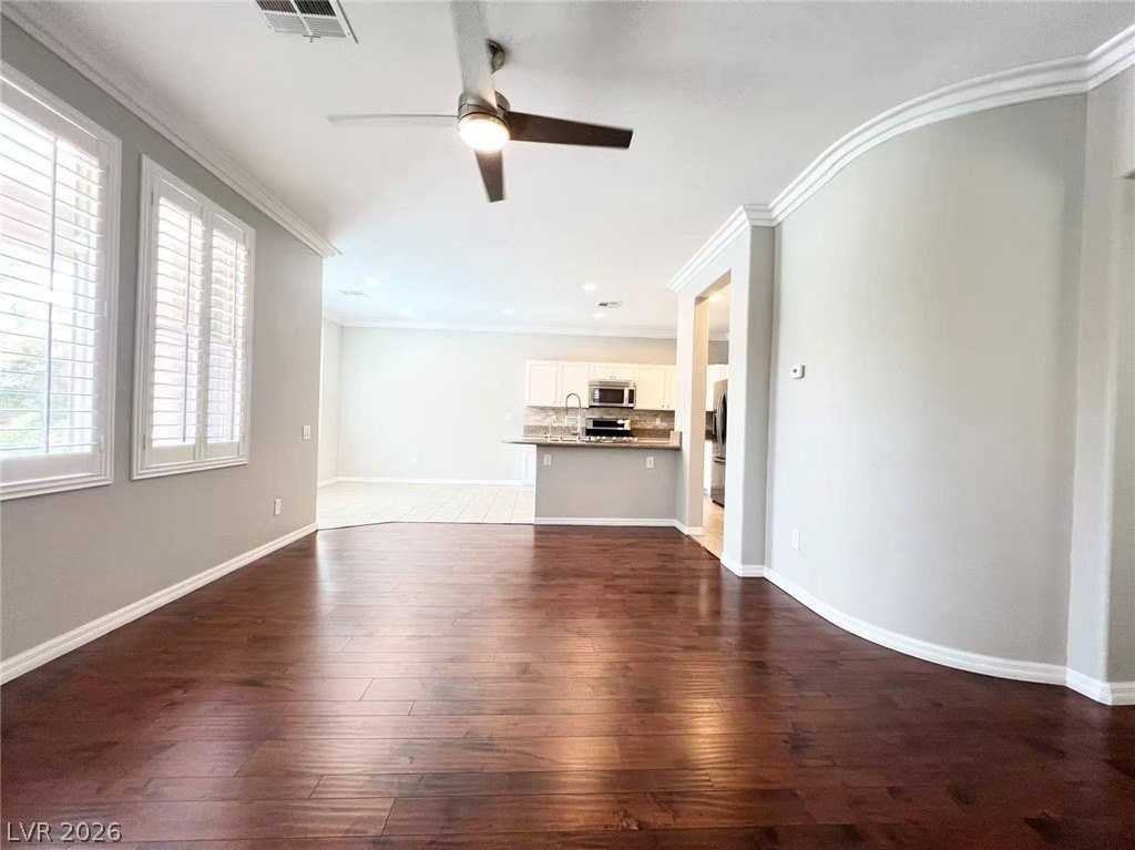 11241 Lompoc Ct - Photo 2 of 29