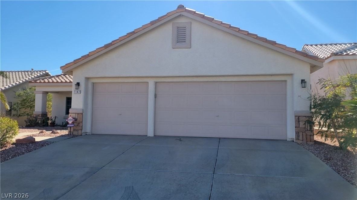 1147 Light Sky Ave - Photo 2 of 21