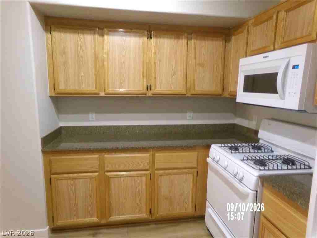10550 W Alexander Rd #2099 - Photo 5 of 26