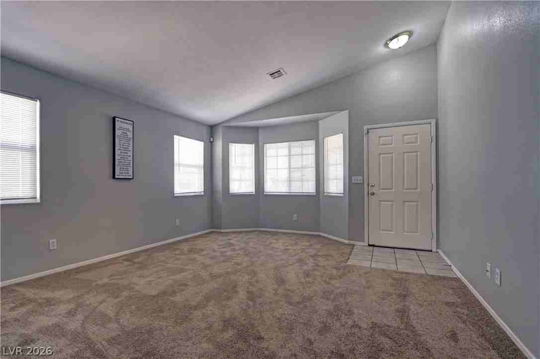 3829 White Quail Ct - Photo 4 of 23
