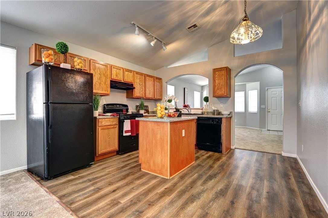 3829 White Quail Ct - Photo 7 of 23