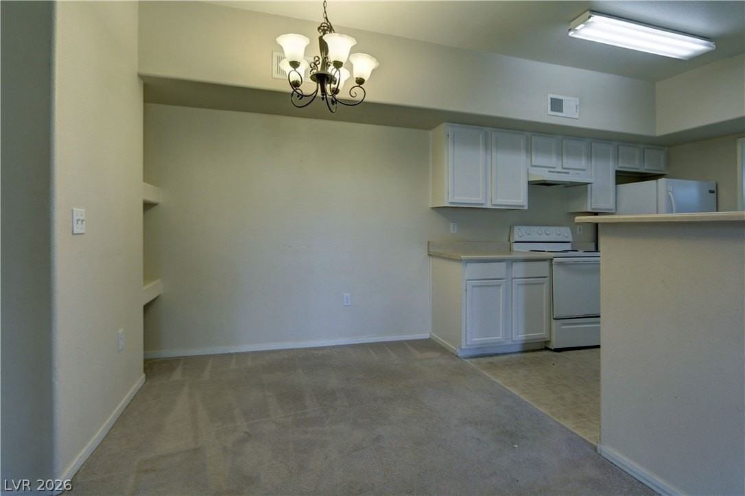 2615 W Gary Ave #2047 - Photo 5 of 20