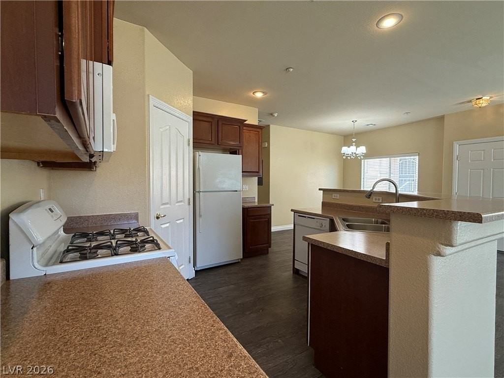 6359 Elwood Mead Ave #103 - Photo 7 of 29