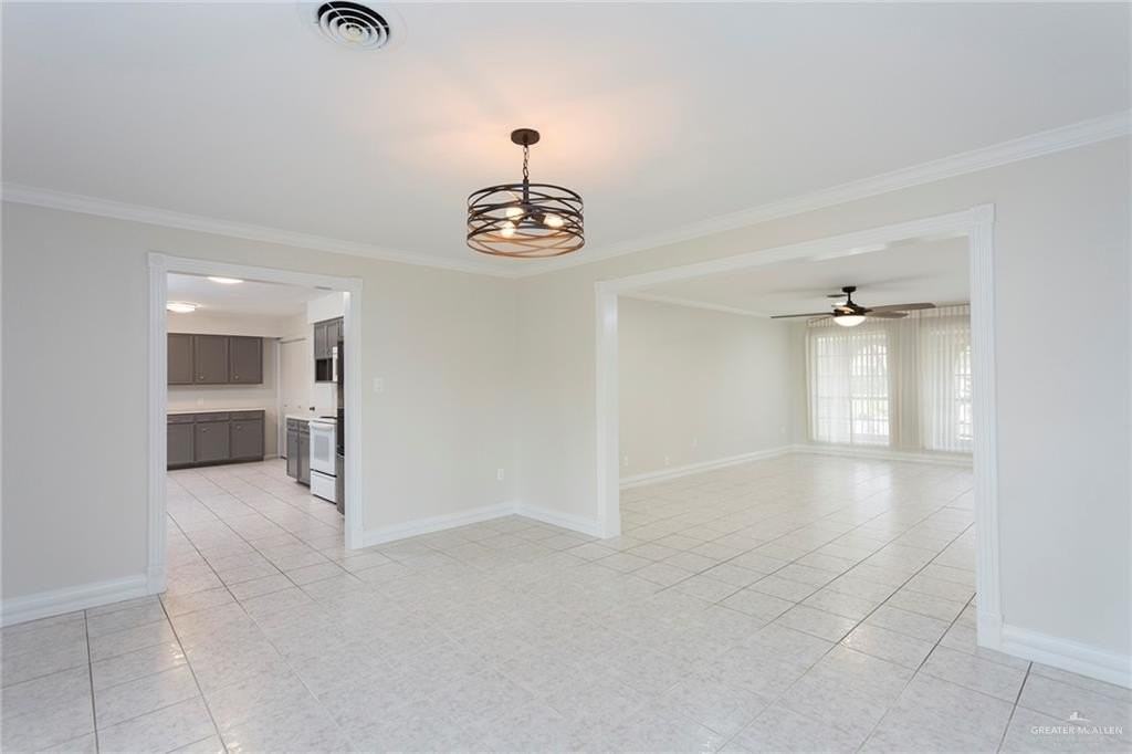 1613 Tulip Ave - Photo 5 of 15