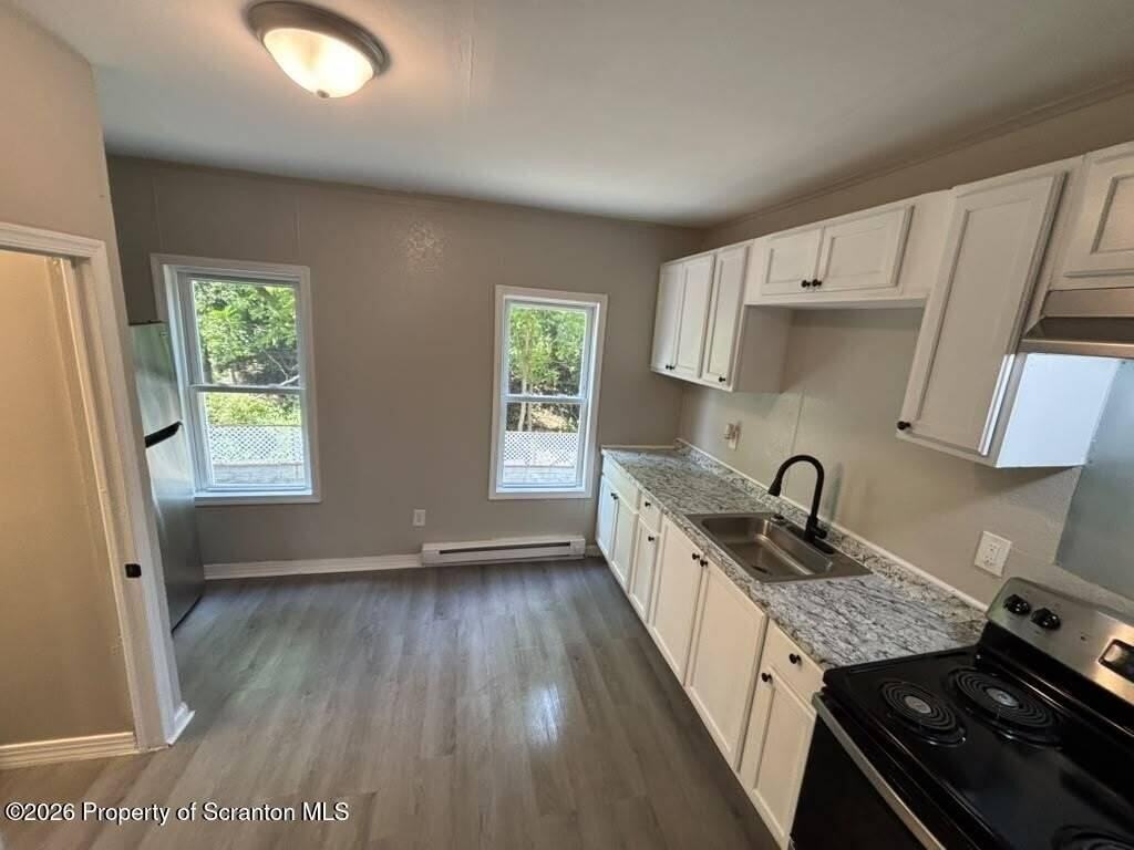 13 Amity Ct #F - Photo 6 of 24