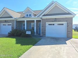 featured image of 2109 Remington Ct #B