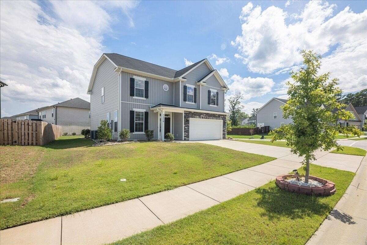 3076 Lobella Dr - Photo 3 of 41