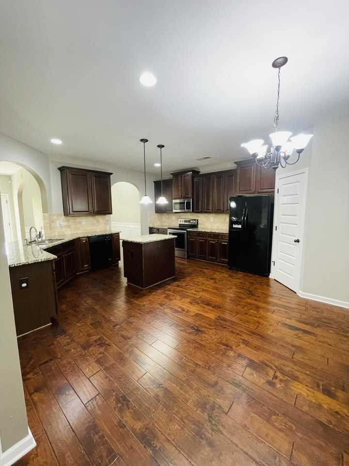 4434 Grove Landing Dr - Photo 6 of 18