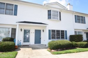 featured image of 3815 Sterling Pointe Dr #W2