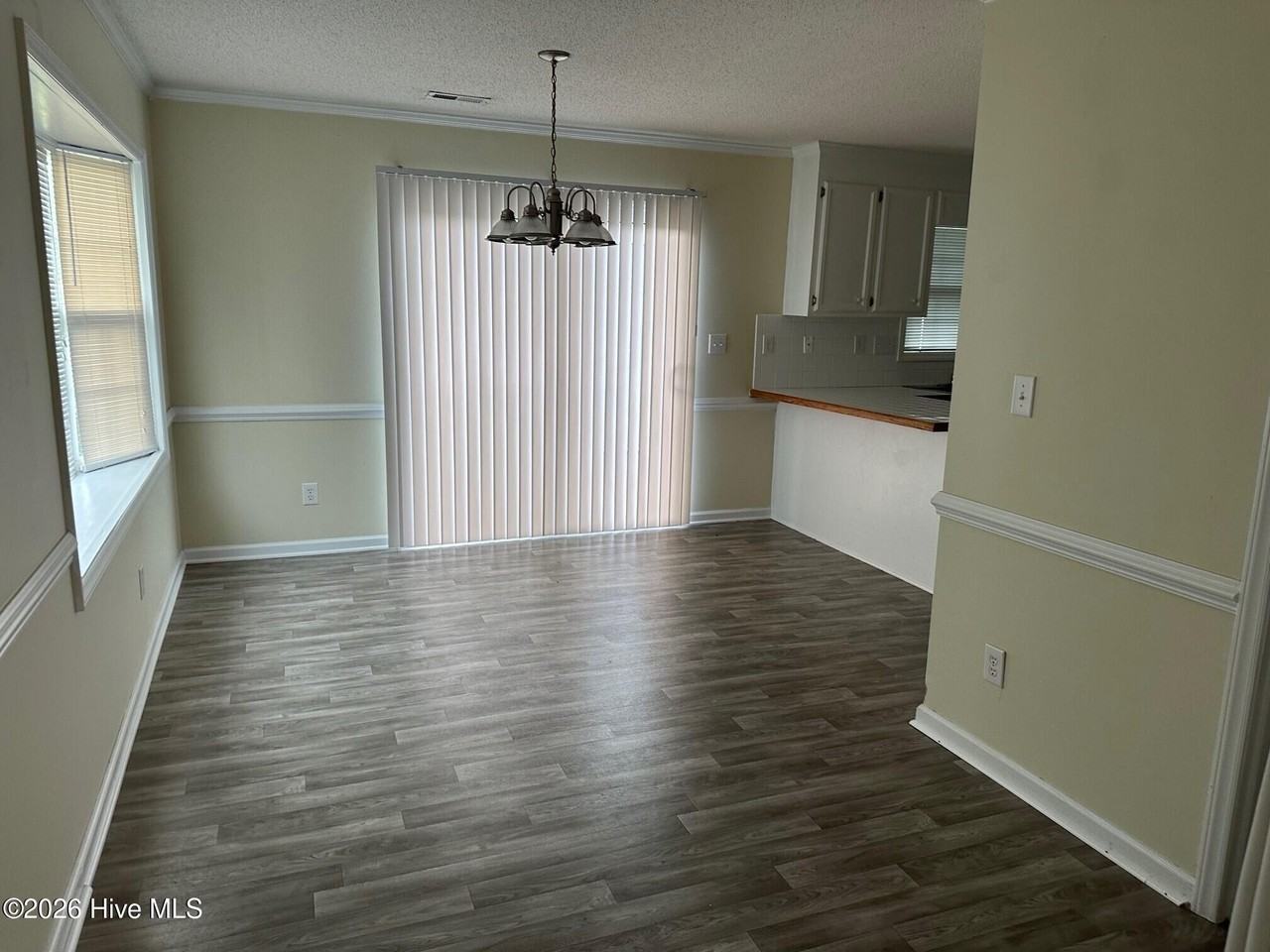 3939 Sterling Pointe Dr #SSS1 - Photo 3 of 13