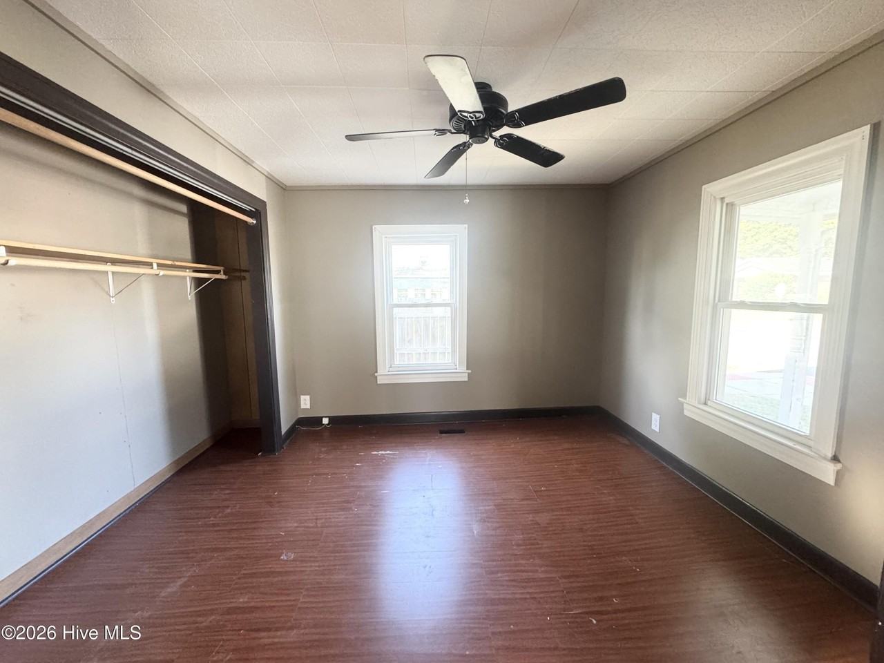 800 2nd St - Photo 2 of 13