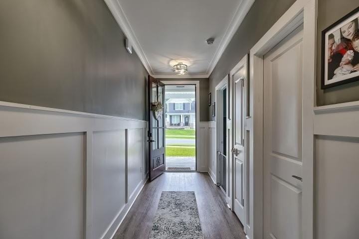 109 Magnolia Petal Dr - Photo 3 of 37