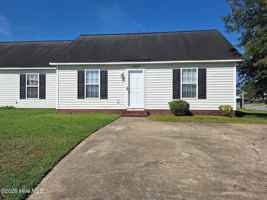 featured image of 3600 Palmer Dr #B