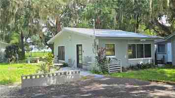 featured image of 44 Crawford Dr #44