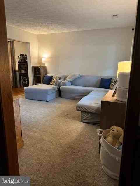 305 Cooper St - Photo 2 of 30