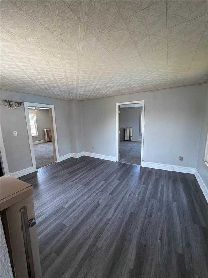100 Rose Ln #1 - Photo 2 of 4