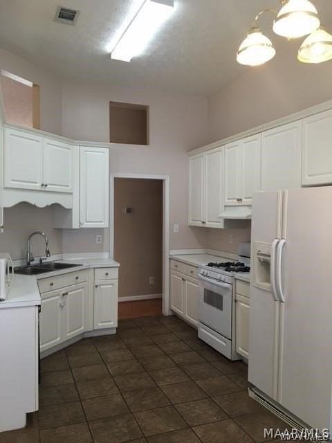 107 Glen Meadow Ct - Photo 4 of 10