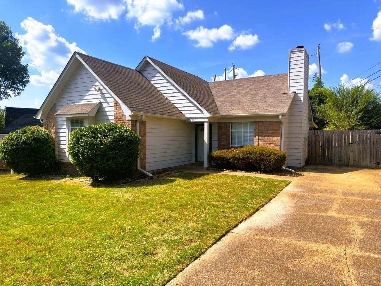 6982 Lagrange Hill Rd - Photo 2 of 15