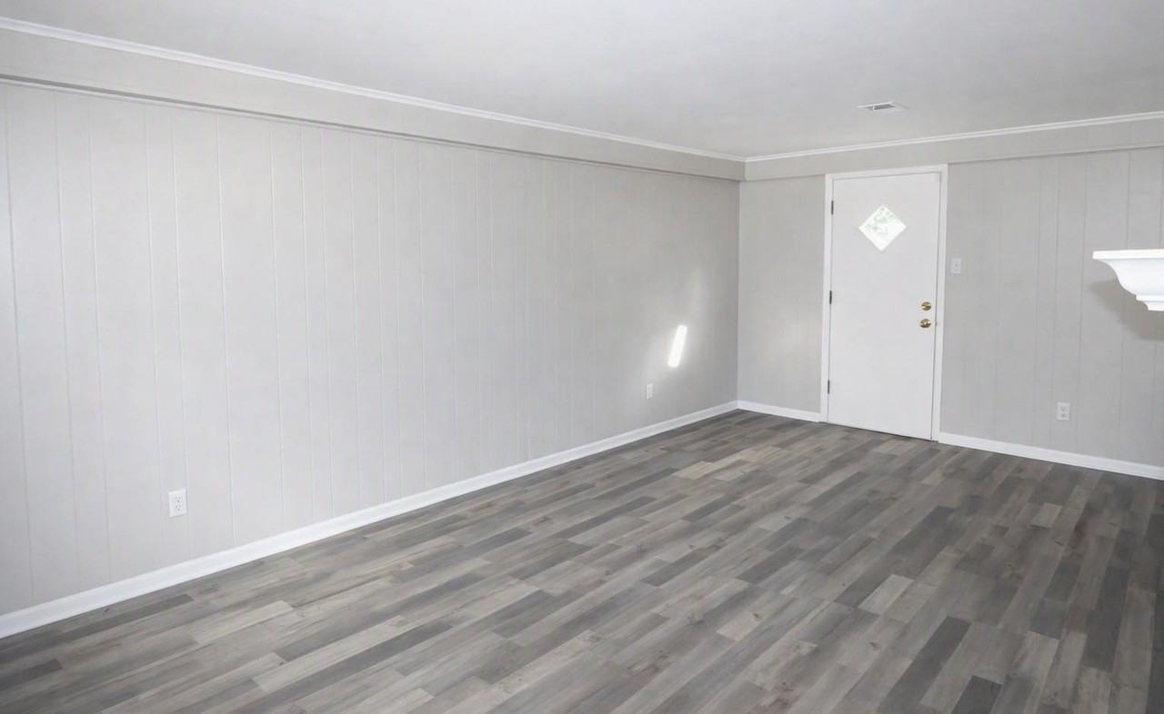 4485 Boyce Rd - Photo 7 of 13